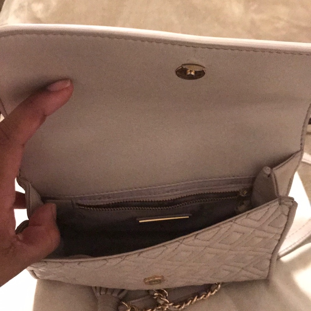 Purse - Picture 3 of 4